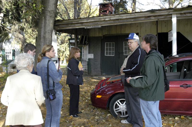 Huescher Property Temperance Lane Richboro, PA Tour of Property by